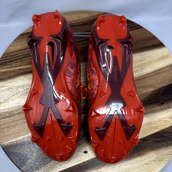 Athletic_Shoes